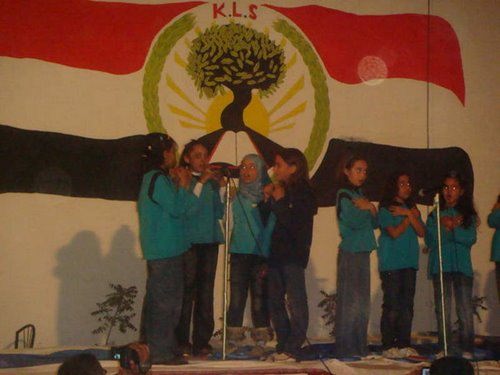 Mid year school party_10